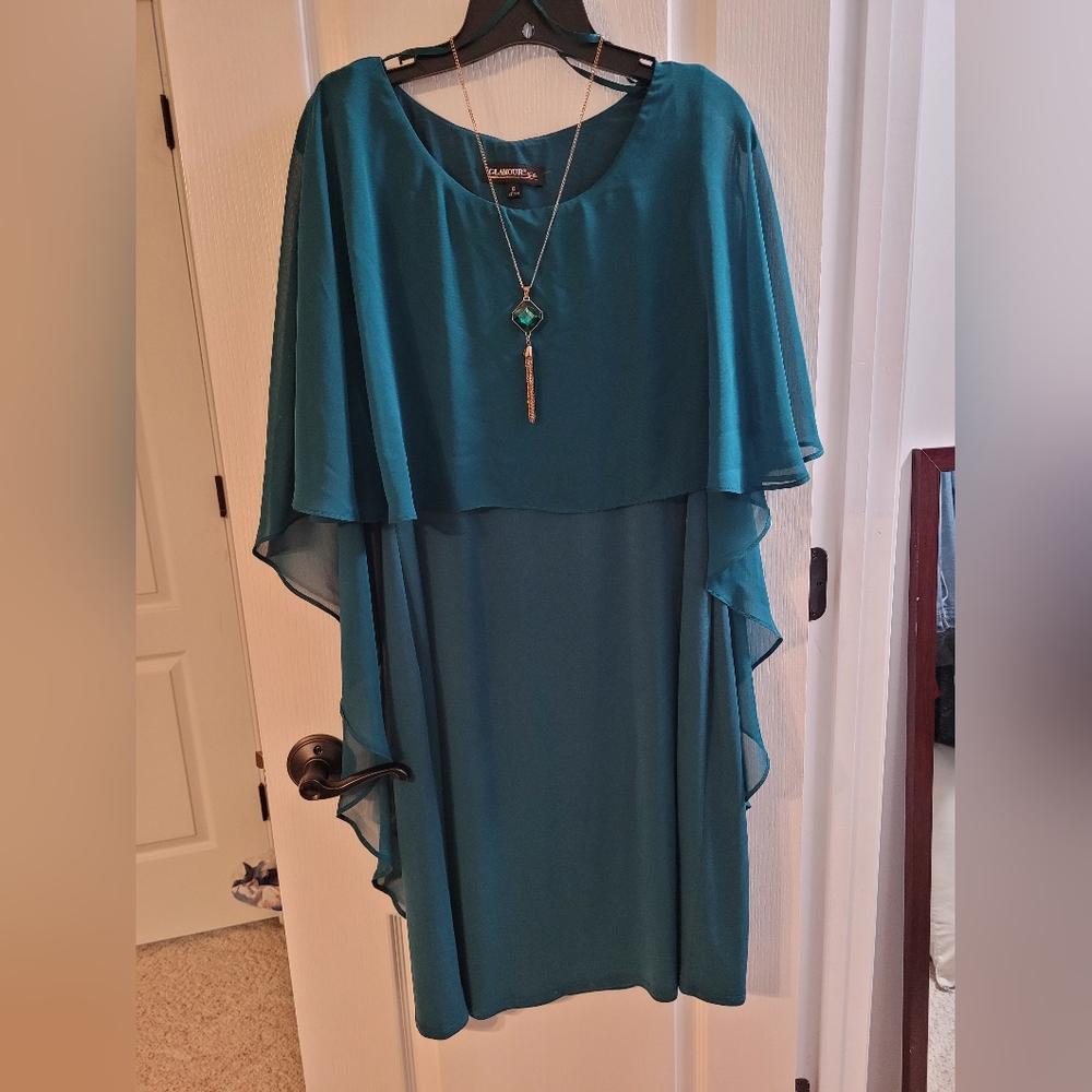 Glamour Nights Size 12 Blue Shift Dress And Necklace